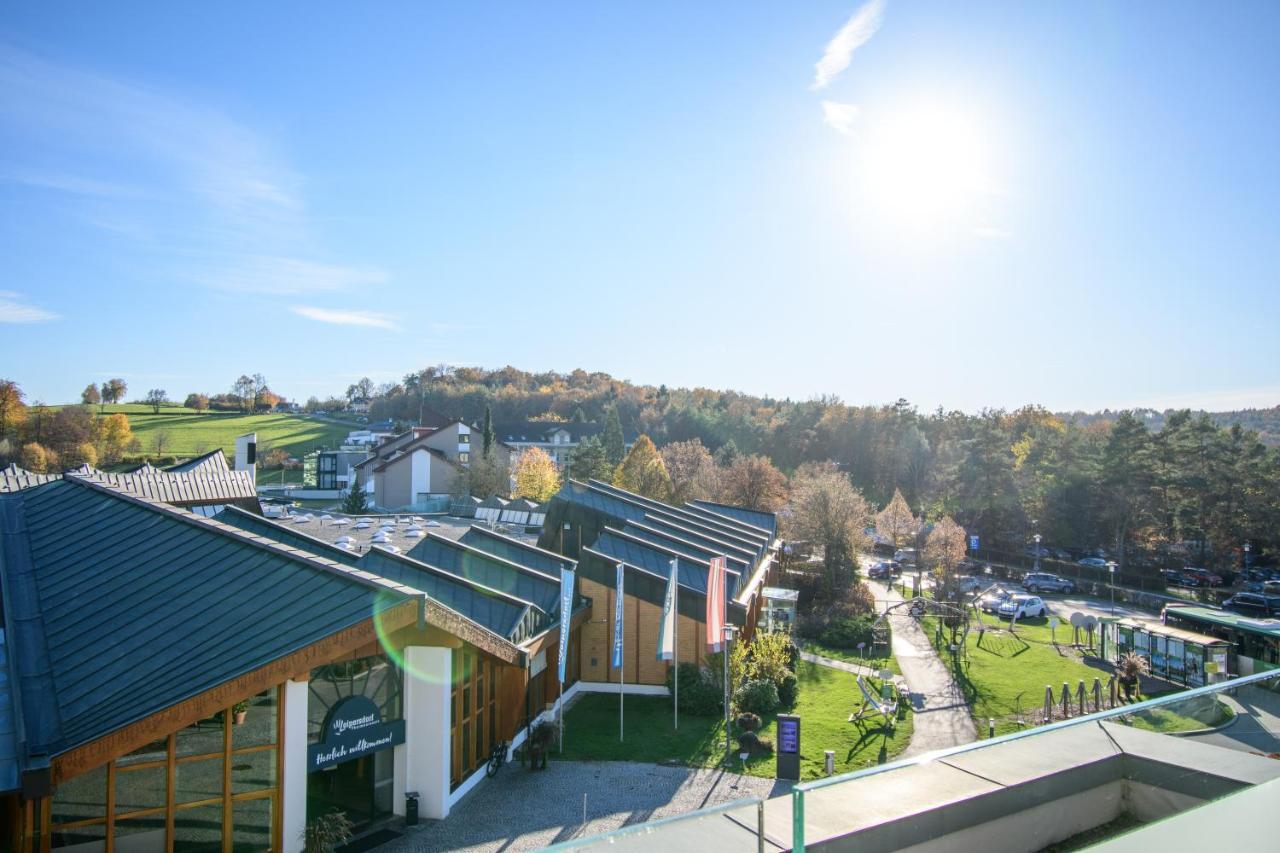 Hotel Vier Jahreszeiten Loipersdorf Loipersdorf bei Fuerstenfeld Exterior photo